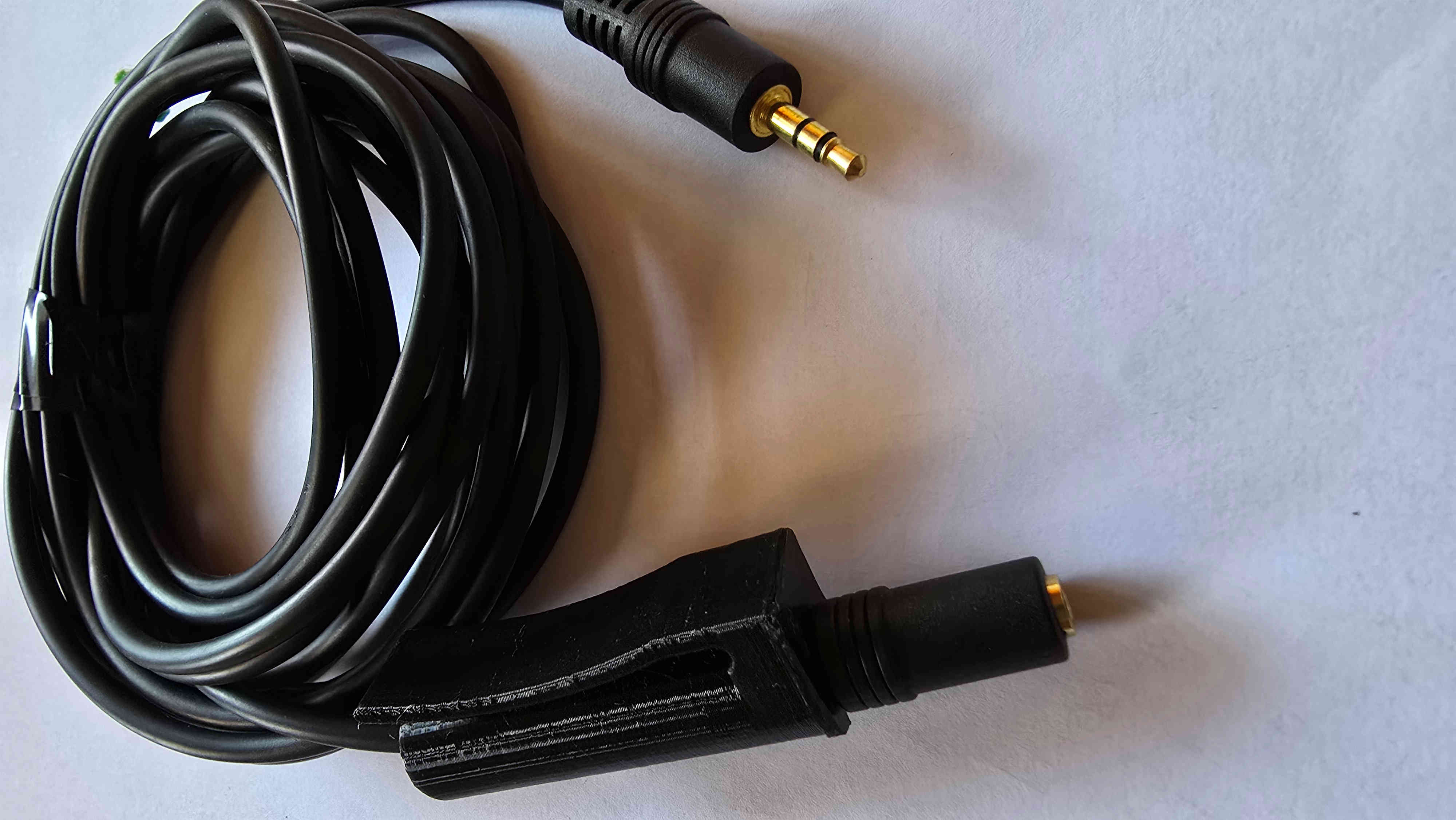 Cable clip v2 made by Sounds Right Studio Springs